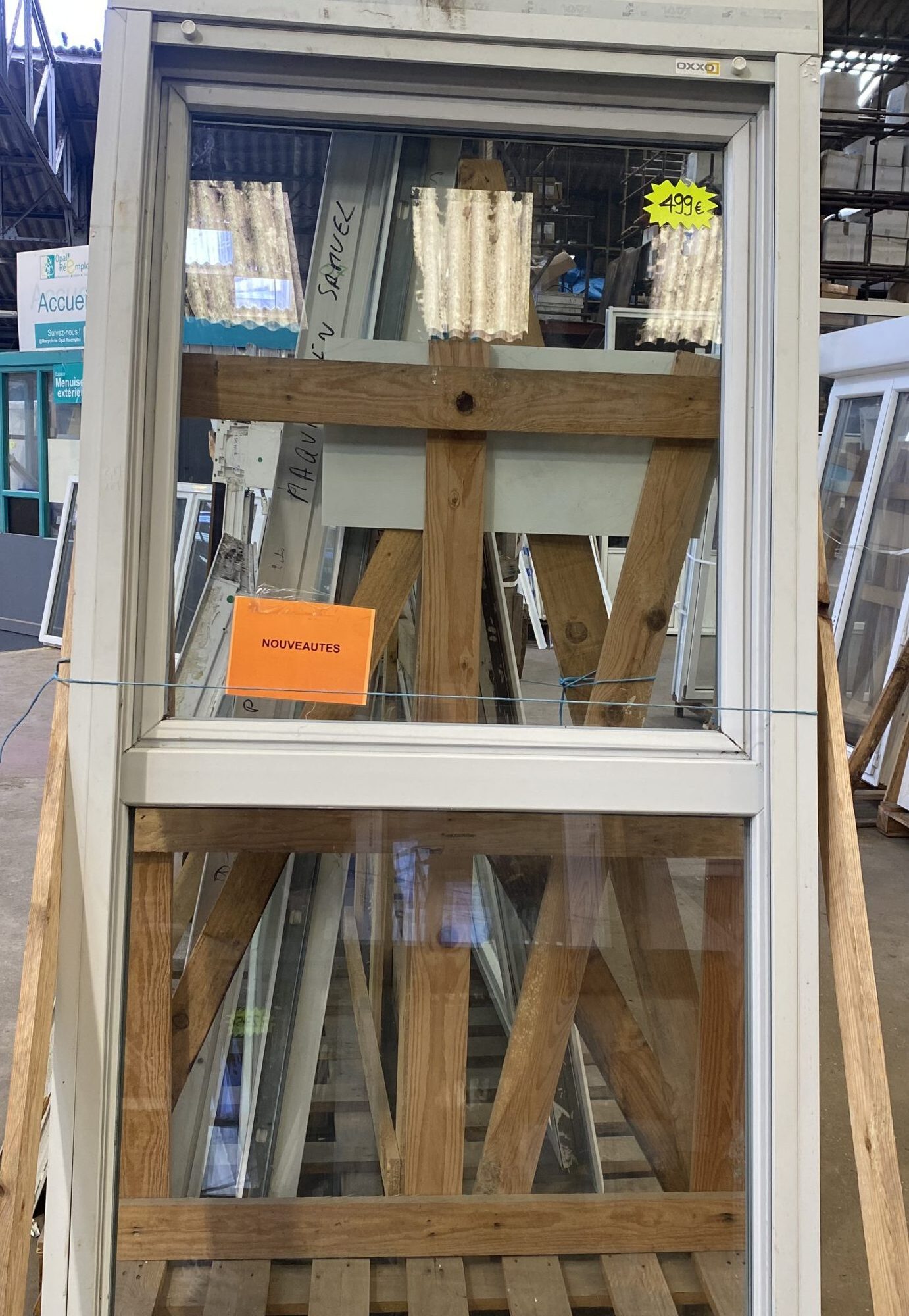 Fenêtre PVC blanc 1 vantail + 1 fixe 2,17x107