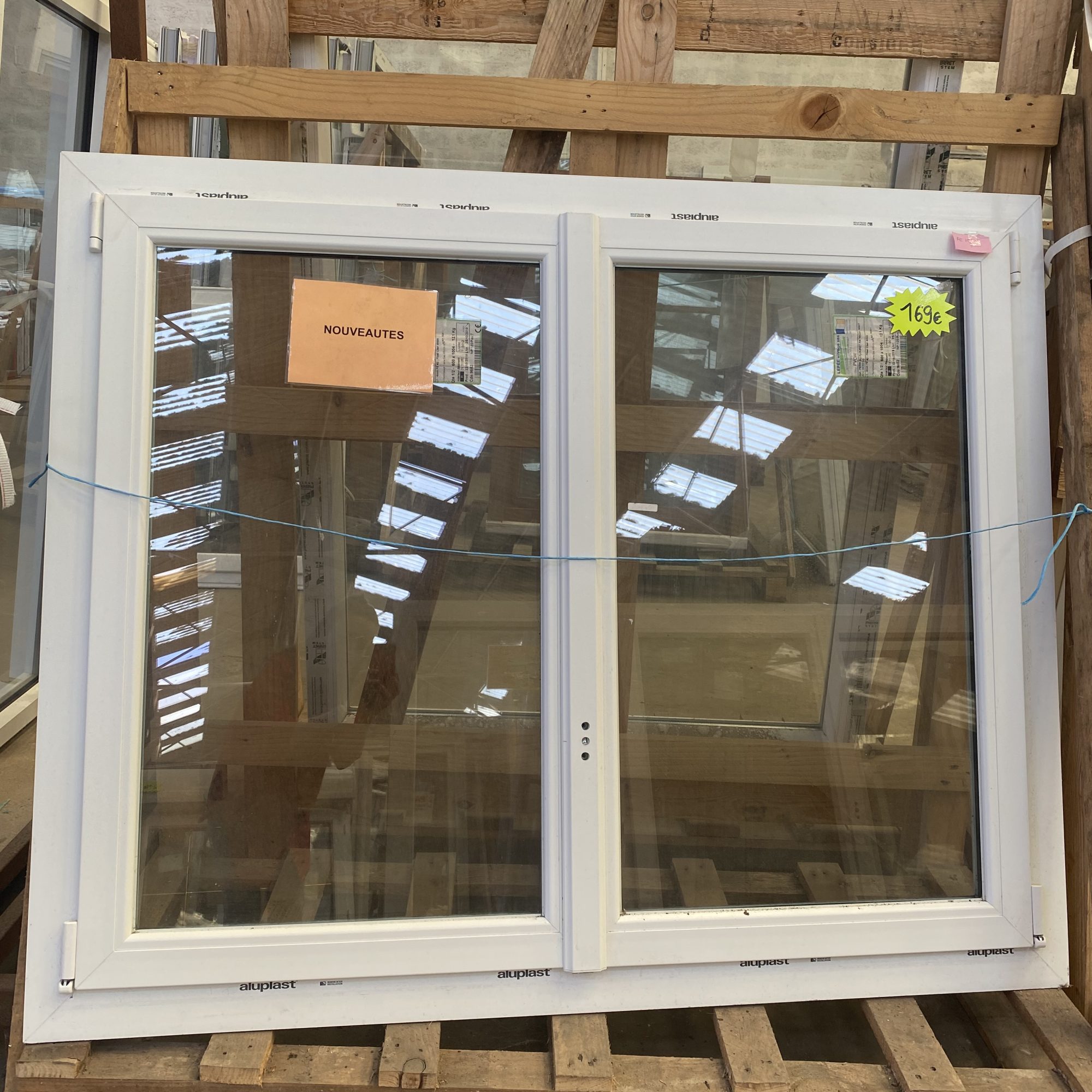 Fenêtre PVC blanc 2 vantaux